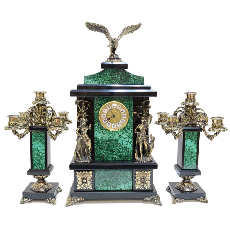 Часы каминные из малахита с канделябрами ОХОТА AZRK-3200581