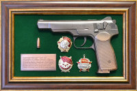 Панно настенное с пистолетом СТЕЧКИН с наградами СССР GT18-336